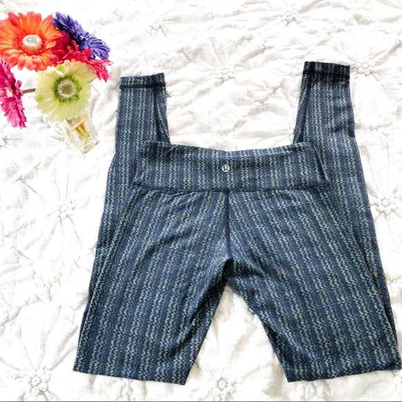 Lululemon Wunder Under Pants/Leggings Size 4 - Picture 2 of 5